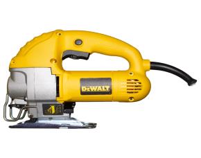 Sierra Caladora 600 Watts Con Acción Pendular